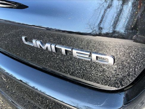 Certified 2025 Jeep Compass Limited w/ Elite Group image 9