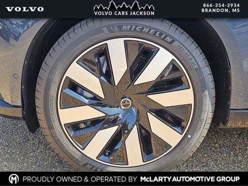 New 2025 Volvo EX90 Ultra image 29