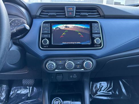 Used 2025 Nissan Versa SV w/ Trunk Package image 17