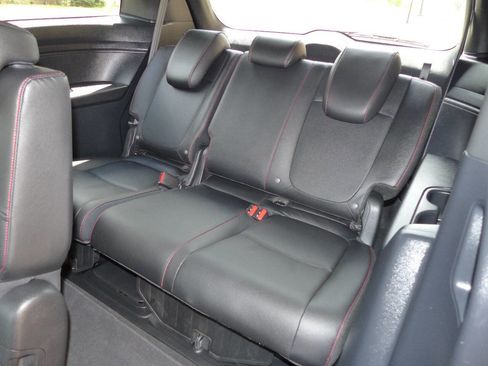 Used 2024 Honda Odyssey Sport image 29