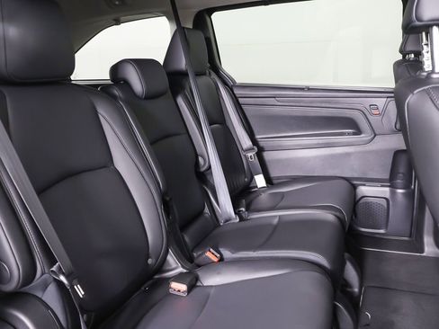 Certified 2026 Honda Odyssey EX-L image 32