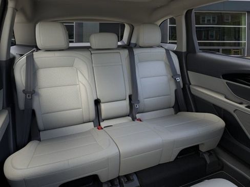 New 2026 Lincoln Nautilus Premier w/ Equipment Group 102A AWD/4WD image 77