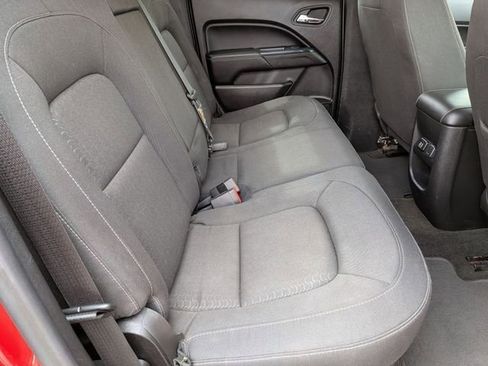 Used 2015 GMC Canyon SLE AWD/4WD image 30