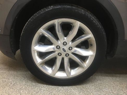 Used 2013 Ford Explorer Limited AWD/4WD image 18