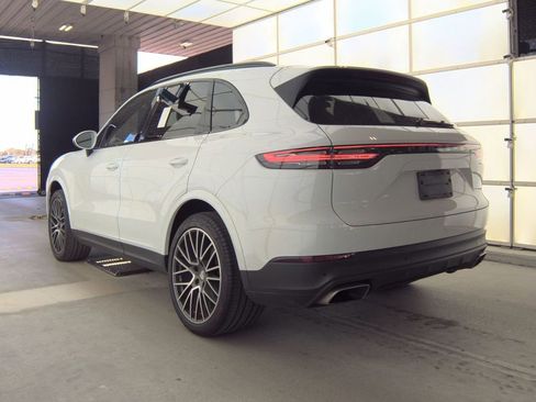 Used 2019 Porsche Cayenne image 4