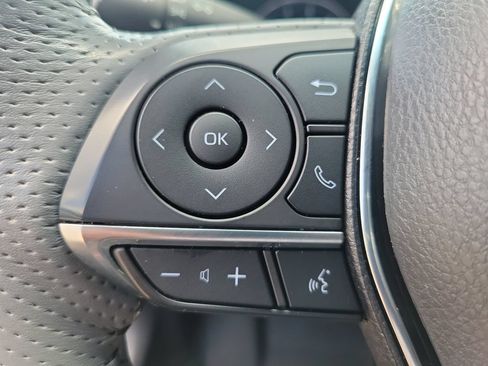 Used 2021 Toyota Avalon Limited FWD image 20