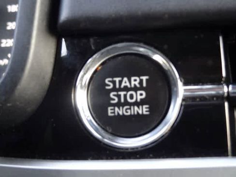 Used 2024 Mitsubishi Outlander SE AWD/4WD image 24