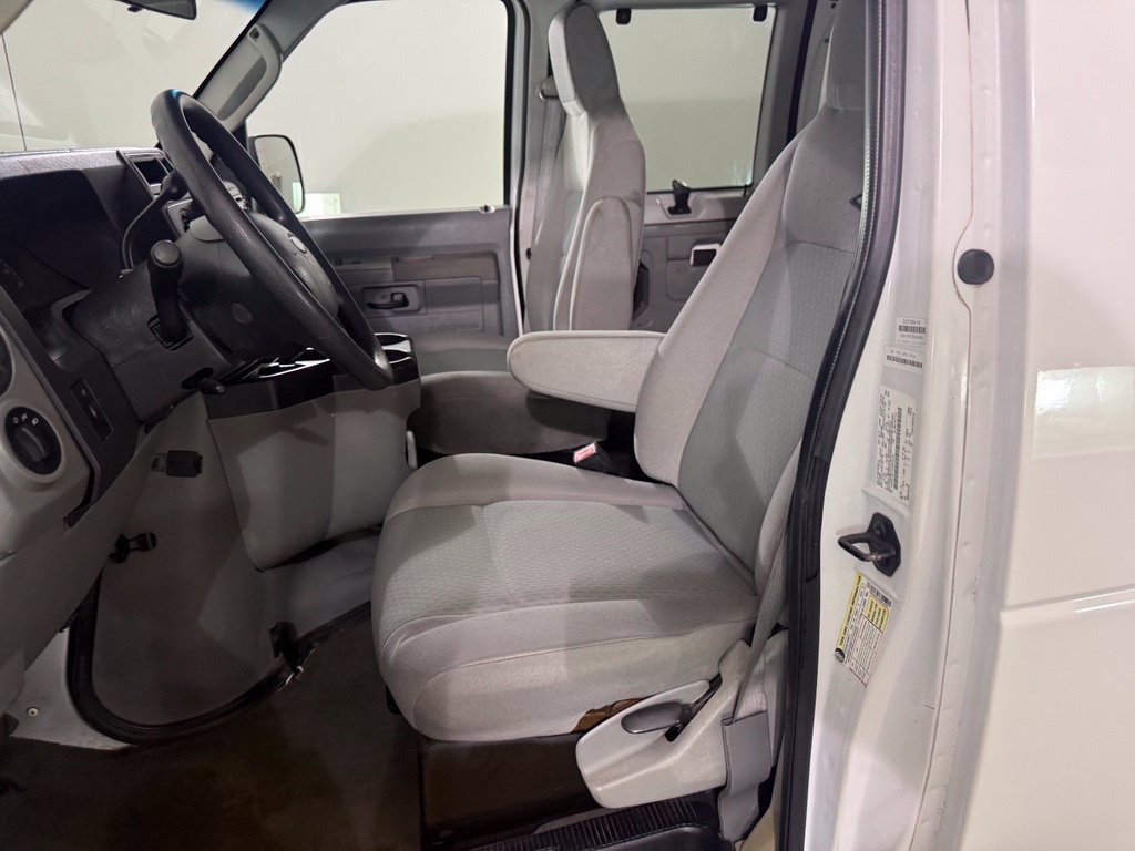 Used 2012 Ford E-350 and Econoline 350 XL RWD image 10