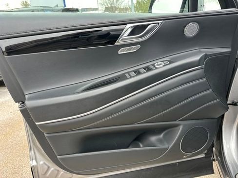 Used 2025 Genesis GV80 2.5T Standard image 14