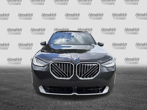 Used 2025 BMW X3 xDrive30i w/ Premium Package image 3