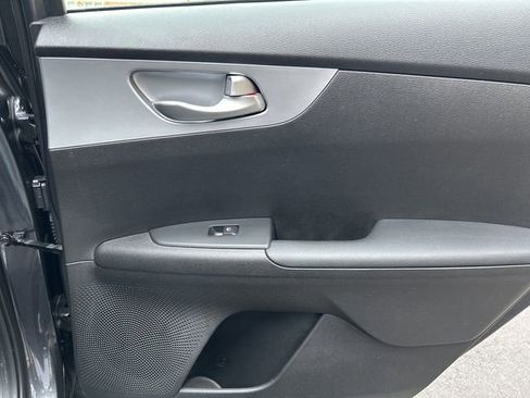 Used 2023 Kia Forte LX FWD image 20