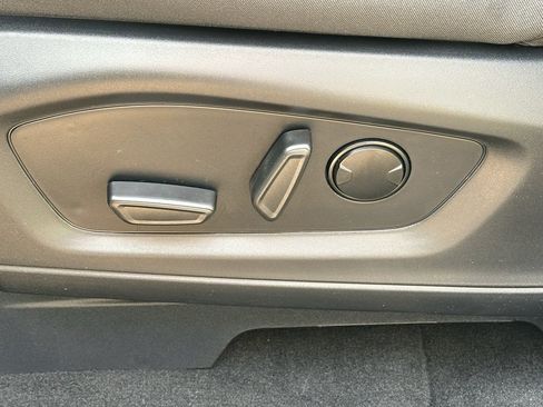 New 2026 Ford Explorer Active AWD/4WD image 26