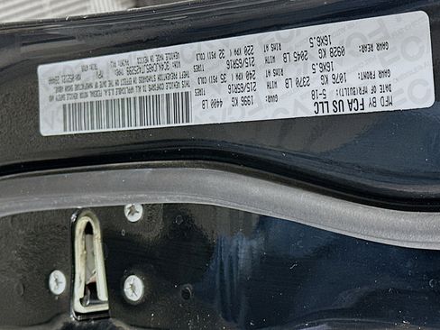 Used 2018 Jeep Compass Sport w/ Tech Group image 12