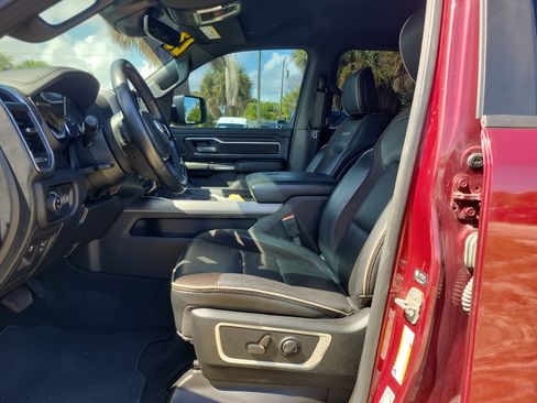 Used 2023 RAM 1500 Laramie AWD/4WD image 11