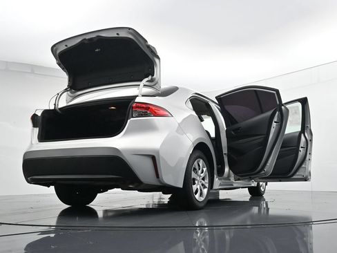 Used 2024 Toyota Corolla LE FWD image 41