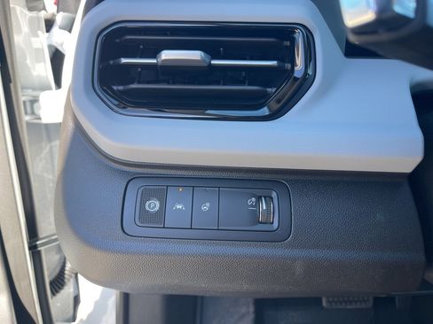 New 2027 Chevrolet Bolt LT image 19