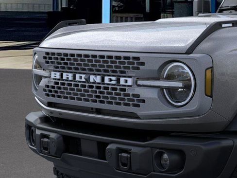 New 2025 Ford Bronco Badlands image 19