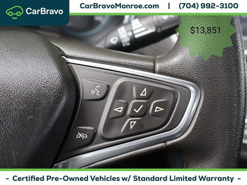 Certified 2017 Chevrolet Malibu LT FWD image 22