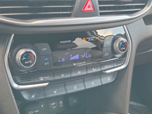 Used 2019 Hyundai Santa Fe FWD image 30