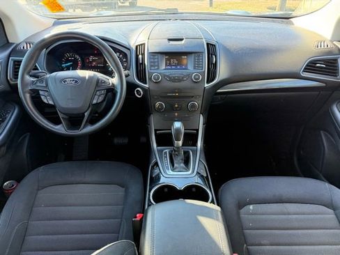 Used 2016 Ford Edge SE image 15