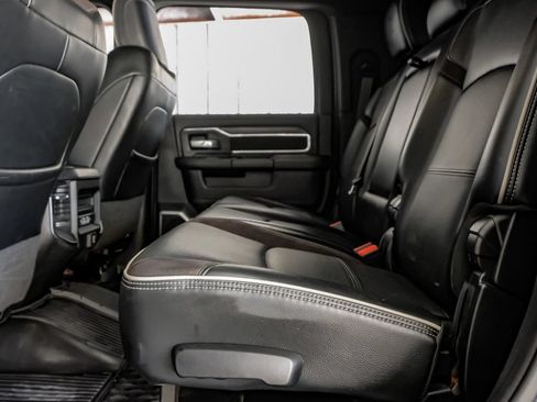 Used 2024 RAM 2500 Laramie w/ Night Edition AWD/4WD image 39