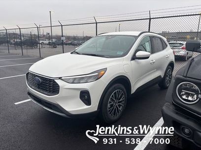 New 2025 Ford Escape SE
