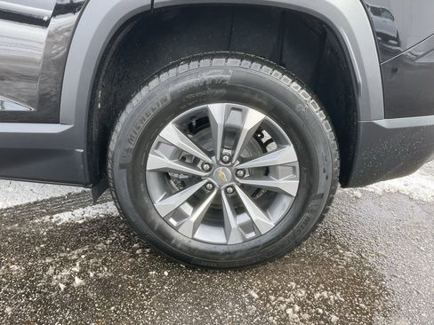 New 2026 Chevrolet Equinox LT image 32