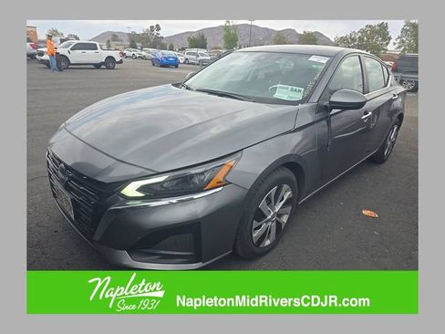 Used 2023 Nissan Altima 2.5 S FWD image 1