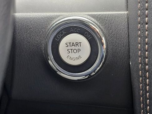 Used 2024 Nissan Armada Platinum AWD/4WD image 42