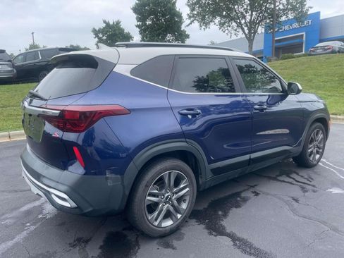 Used 2021 Kia Seltos S FWD image 4