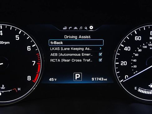 Used 2017 Genesis G80 3.8 w/ Option Group 03 image 25