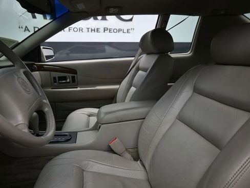 Used 2000 Cadillac Eldorado ESC w/ Comfort/Convenience Pkg FWD image 17