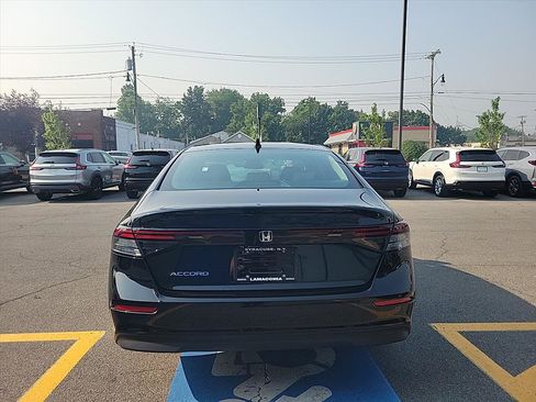 Used 2025 Honda Accord LX image 4