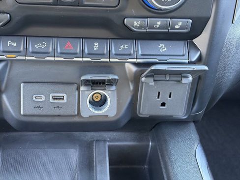 Used 2020 Chevrolet Silverado 3500 LTZ w/ LTZ Plus Package AWD/4WD image 30