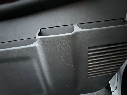 Used 2021 GMC Savana 2500 w/ Driver Convenience Package image 23