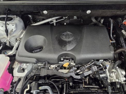 Used 2024 Toyota RAV4 Limited image 21