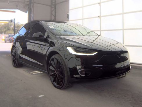 Used 2020 Tesla Model X Performance AWD/4WD image 3