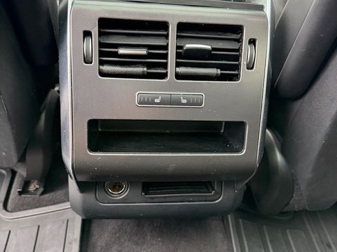 Used 2016 Land Rover Range Rover Sport Supercharged AWD/4WD image 21