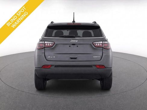 Used 2024 Jeep Compass Latitude AWD/4WD image 6