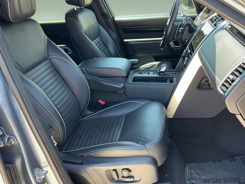 Used 2021 Land Rover Discovery HSE R-Dynamic AWD/4WD image 22