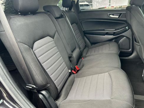 Used 2022 Ford Edge SE w/ Black Appearance Package AWD/4WD image 21