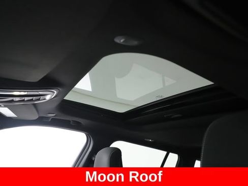 Used 2025 Jeep Grand Cherokee Laredo X AWD/4WD image 20