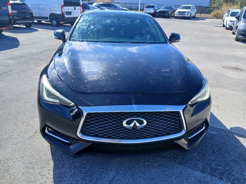 Used 2017 INFINITI Q60 2.0t image 3
