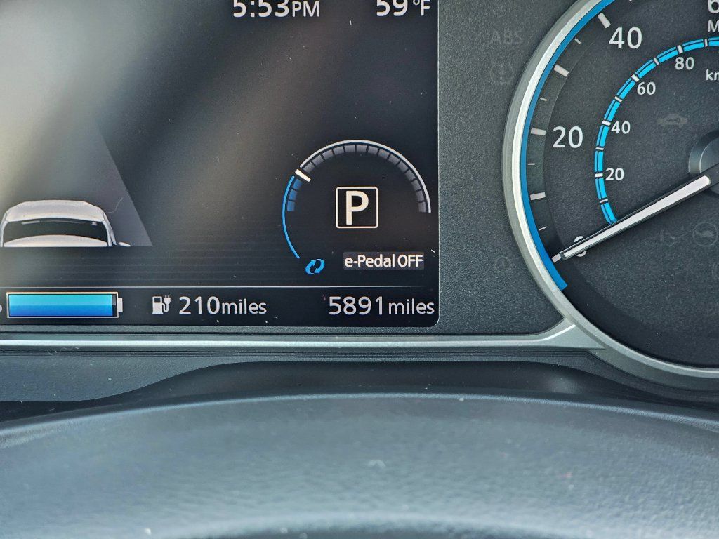 Used 2023 Nissan Leaf SV Plus FWD image 28