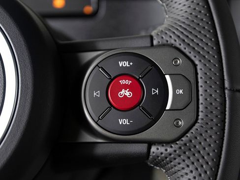 New 2025 INEOS Grenadier Fieldmaster Edition image 21