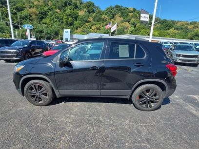 Used 2020 Chevrolet Trax LT w/ Redline Edition
