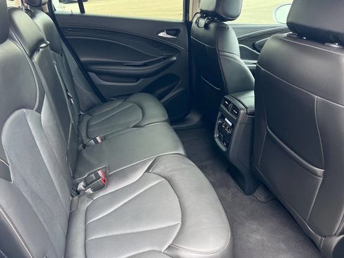 Used 2017 Buick Envision Essence image 18