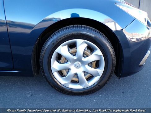 Used 2014 MAZDA MAZDA3 i Sport image 39