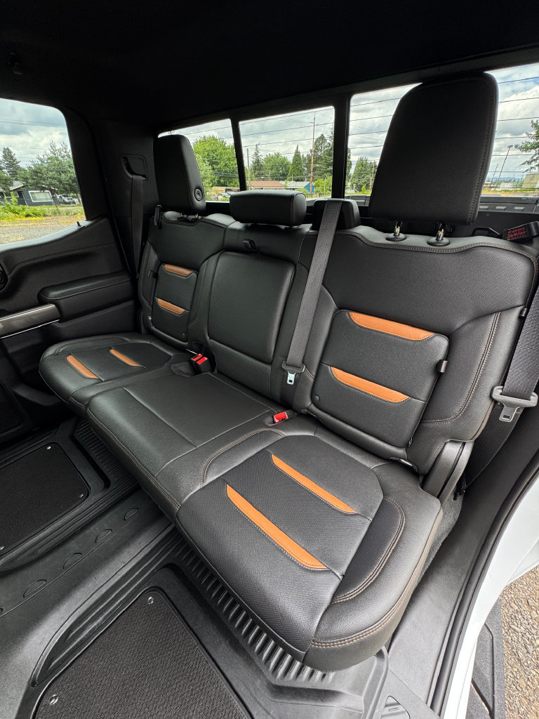 Used 2022 GMC Sierra 1500 AT4 w/ AT4 Premium Package AWD/4WD image 24