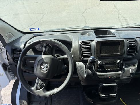 Used 2022 RAM ProMaster 2500 w/ Interior LED Lighting Group FWD image 5